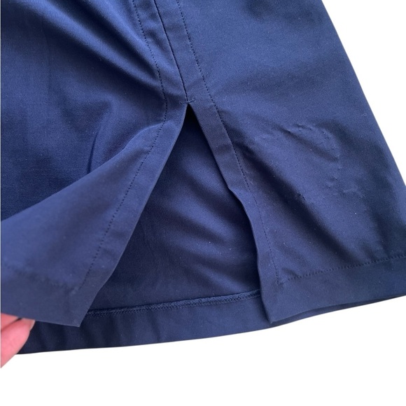 Nike dry fit tennis skirt with thigh slit Great - Picture 3 of 4